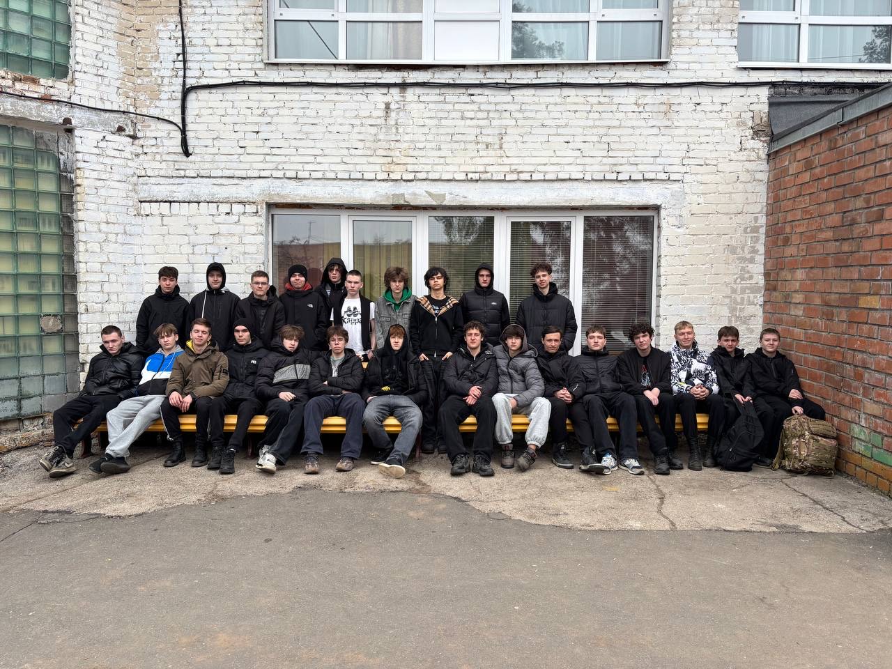 ����������  ����� 